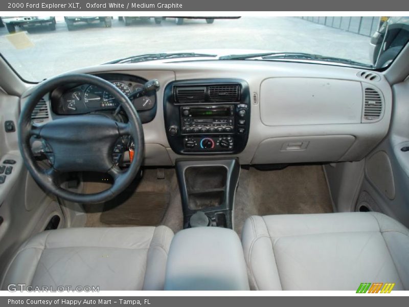 Oxford White / Medium Graphite 2000 Ford Explorer XLT