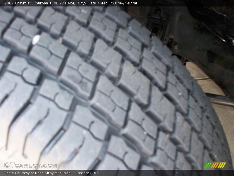 Onyx Black / Medium Gray/Neutral 2002 Chevrolet Suburban 1500 Z71 4x4
