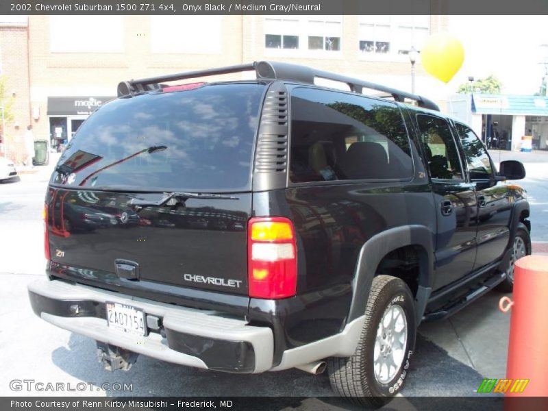 Onyx Black / Medium Gray/Neutral 2002 Chevrolet Suburban 1500 Z71 4x4