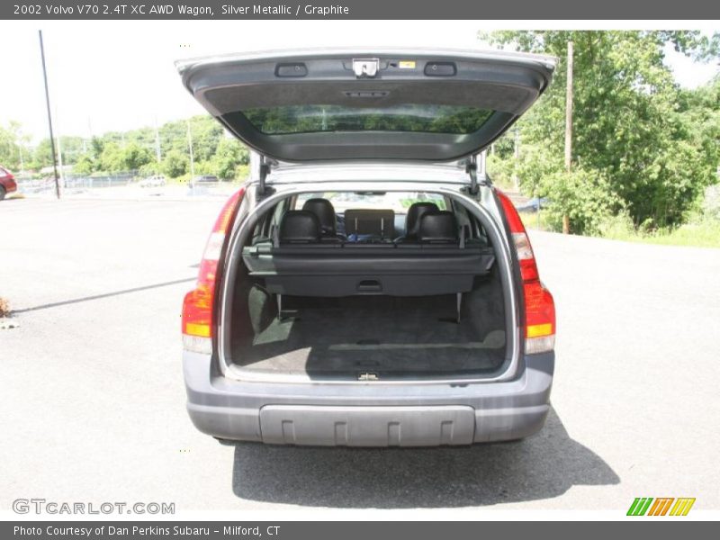 Silver Metallic / Graphite 2002 Volvo V70 2.4T XC AWD Wagon