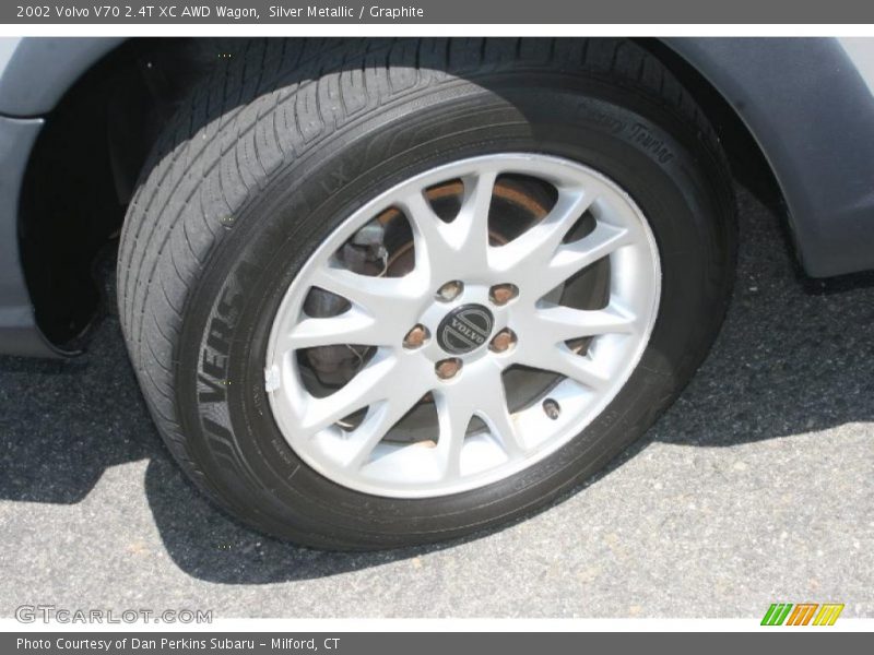 Silver Metallic / Graphite 2002 Volvo V70 2.4T XC AWD Wagon