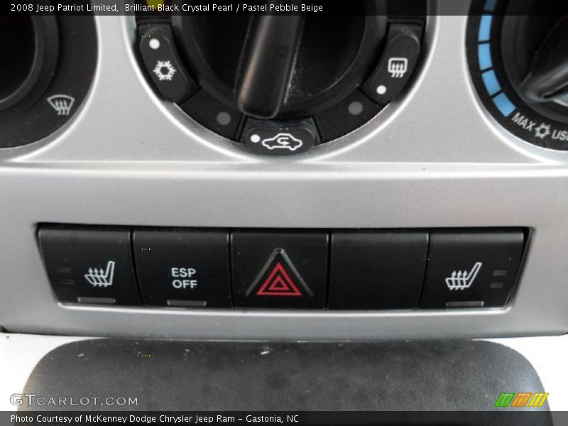 Brilliant Black Crystal Pearl / Pastel Pebble Beige 2008 Jeep Patriot Limited