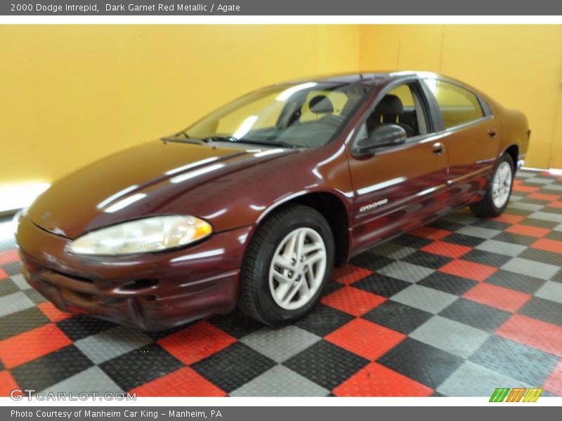 Dark Garnet Red Metallic / Agate 2000 Dodge Intrepid