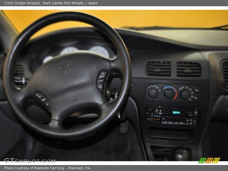 Dark Garnet Red Metallic / Agate 2000 Dodge Intrepid