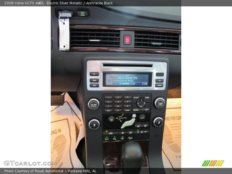 Electric Silver Metallic / Anthracite Black 2008 Volvo XC70 AWD