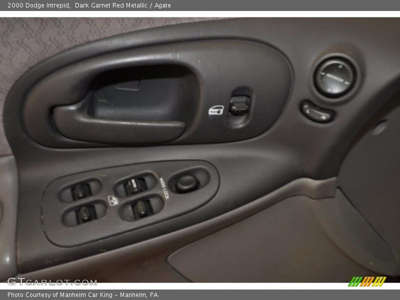Dark Garnet Red Metallic / Agate 2000 Dodge Intrepid