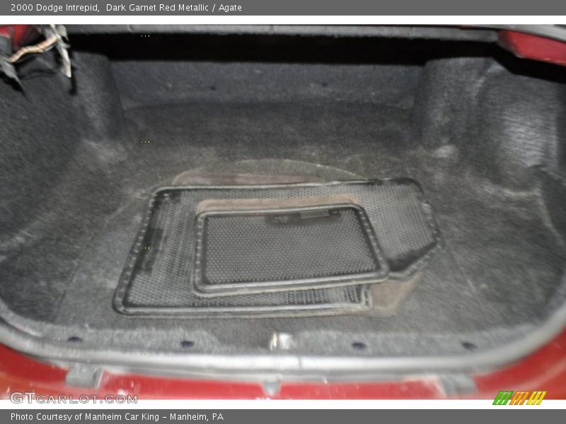 Dark Garnet Red Metallic / Agate 2000 Dodge Intrepid