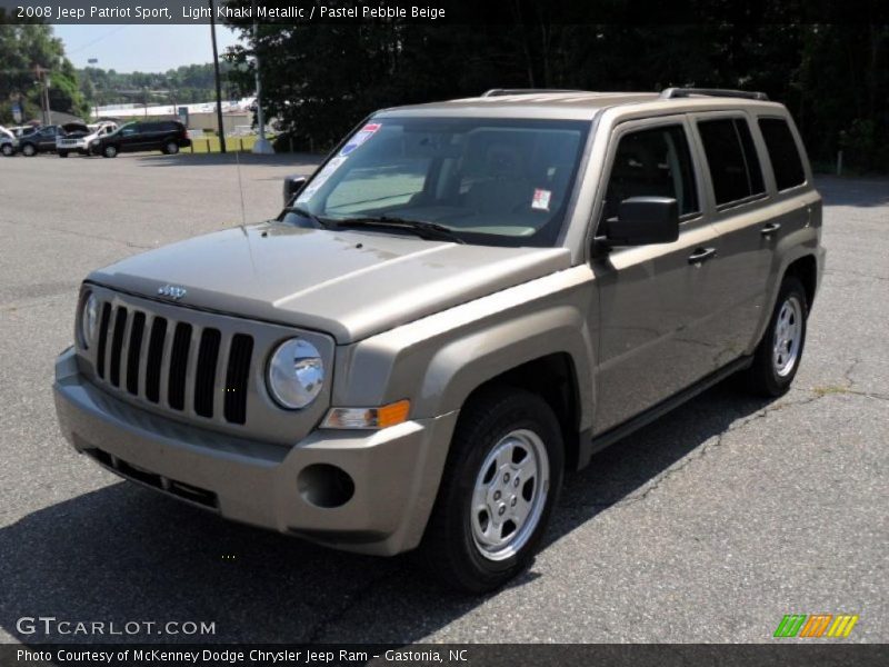 Light Khaki Metallic / Pastel Pebble Beige 2008 Jeep Patriot Sport
