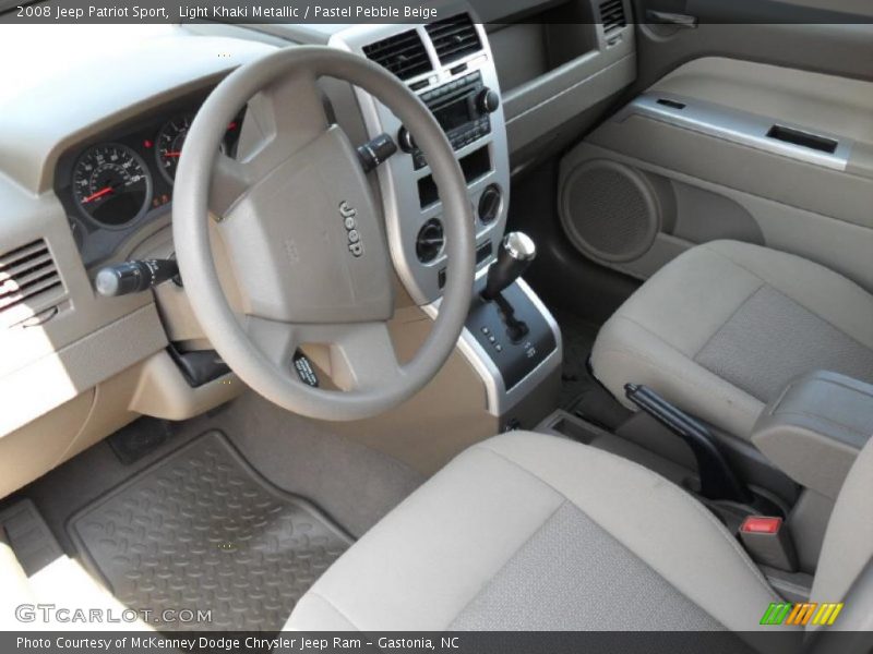 Light Khaki Metallic / Pastel Pebble Beige 2008 Jeep Patriot Sport