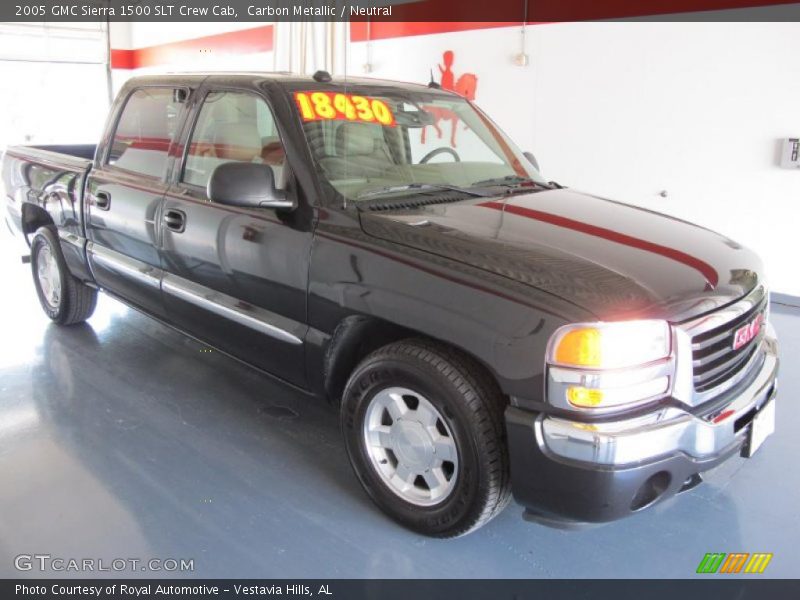 Carbon Metallic / Neutral 2005 GMC Sierra 1500 SLT Crew Cab