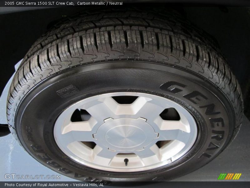 Carbon Metallic / Neutral 2005 GMC Sierra 1500 SLT Crew Cab