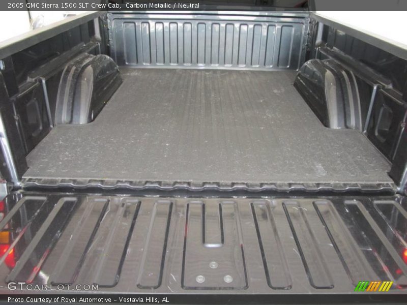 Carbon Metallic / Neutral 2005 GMC Sierra 1500 SLT Crew Cab
