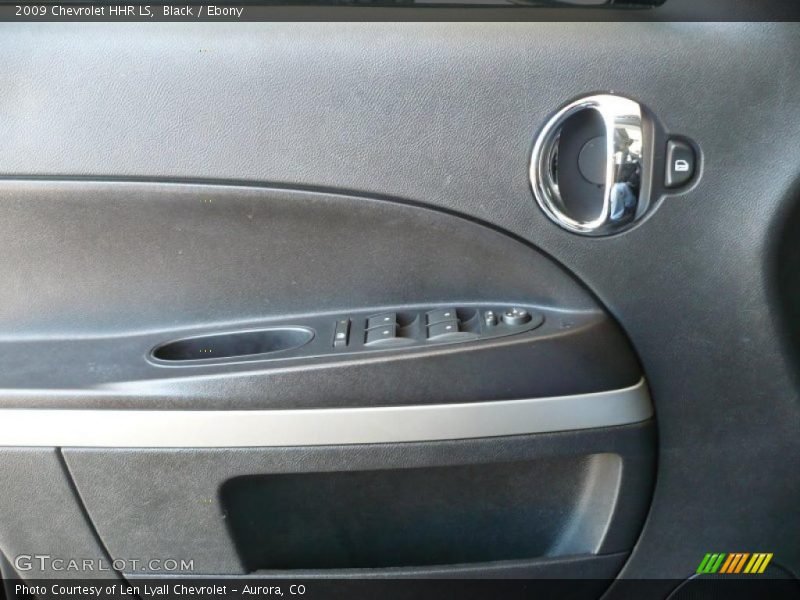 Black / Ebony 2009 Chevrolet HHR LS