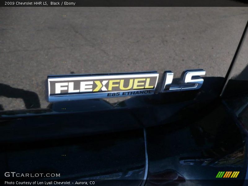 Black / Ebony 2009 Chevrolet HHR LS