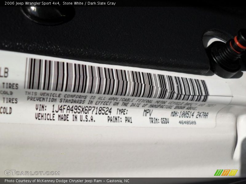 Stone White / Dark Slate Gray 2006 Jeep Wrangler Sport 4x4