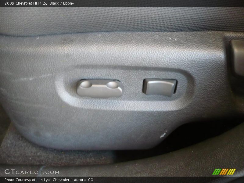 Black / Ebony 2009 Chevrolet HHR LS