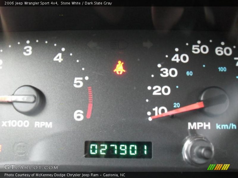 Stone White / Dark Slate Gray 2006 Jeep Wrangler Sport 4x4