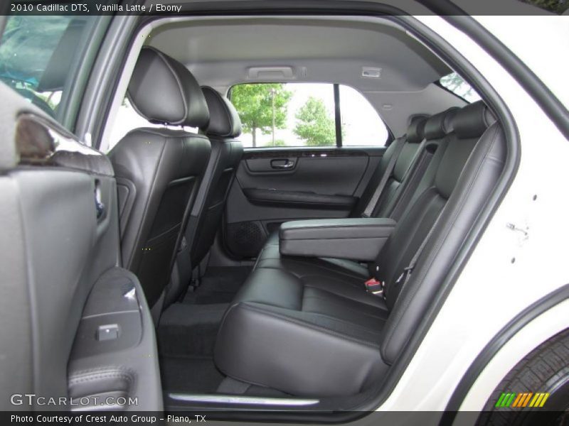 Vanilla Latte / Ebony 2010 Cadillac DTS