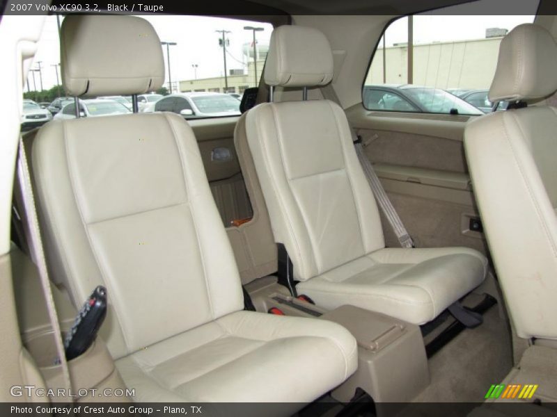 Black / Taupe 2007 Volvo XC90 3.2