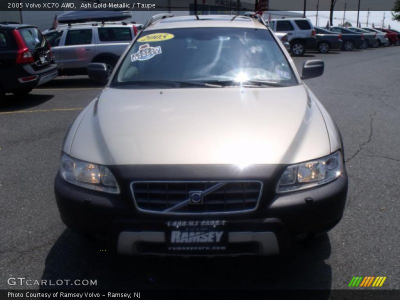 Ash Gold Metallic / Taupe 2005 Volvo XC70 AWD