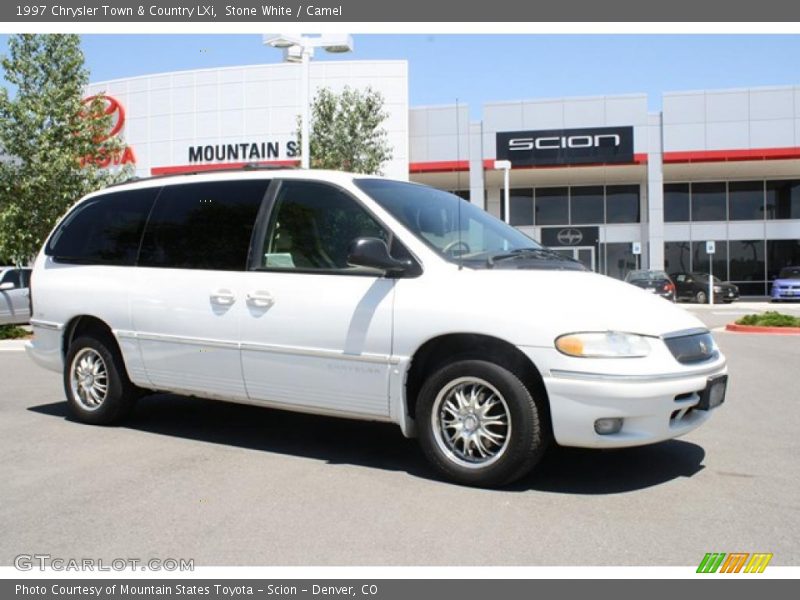 Stone White / Camel 1997 Chrysler Town & Country LXi