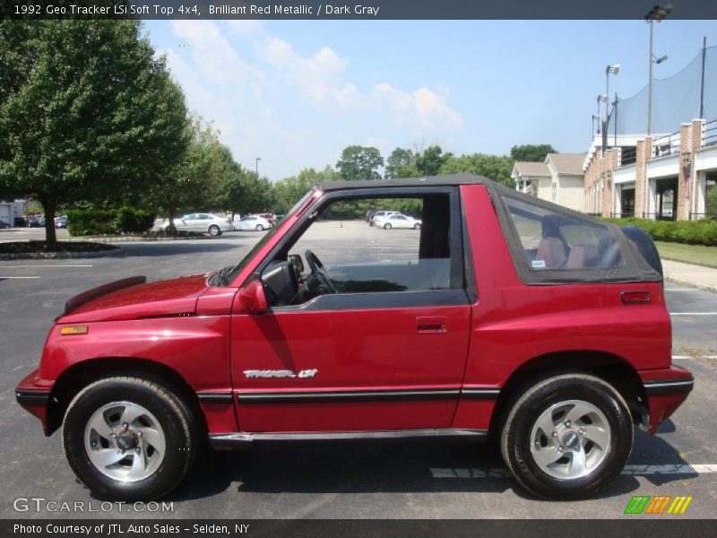 Brilliant Red Metallic / Dark Gray 1992 Geo Tracker LSi Soft Top 4x4