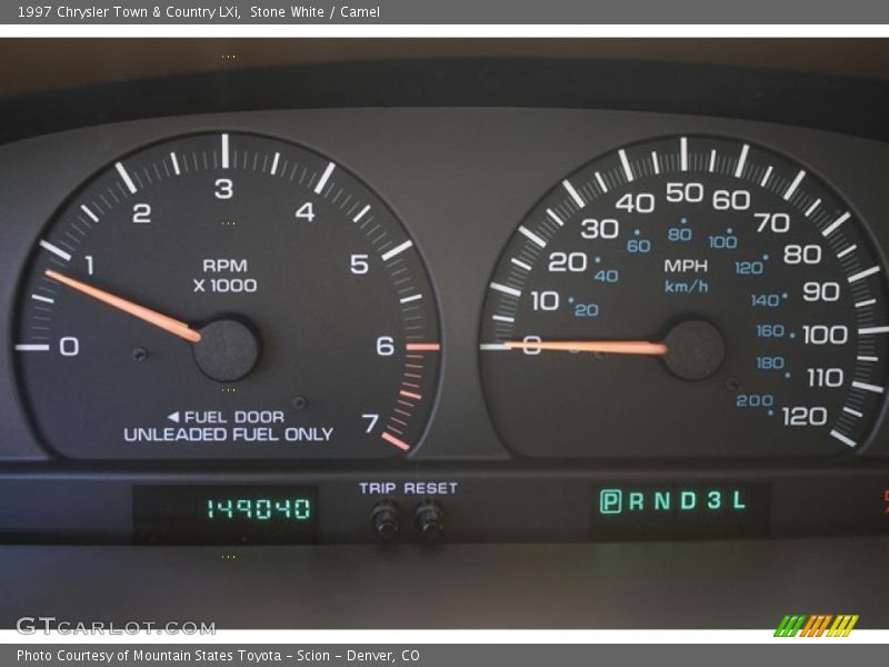 Stone White / Camel 1997 Chrysler Town & Country LXi