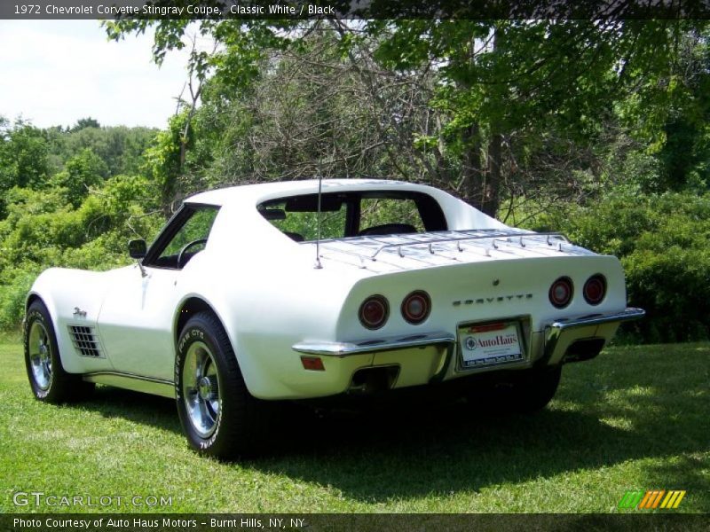 Classic White / Black 1972 Chevrolet Corvette Stingray Coupe