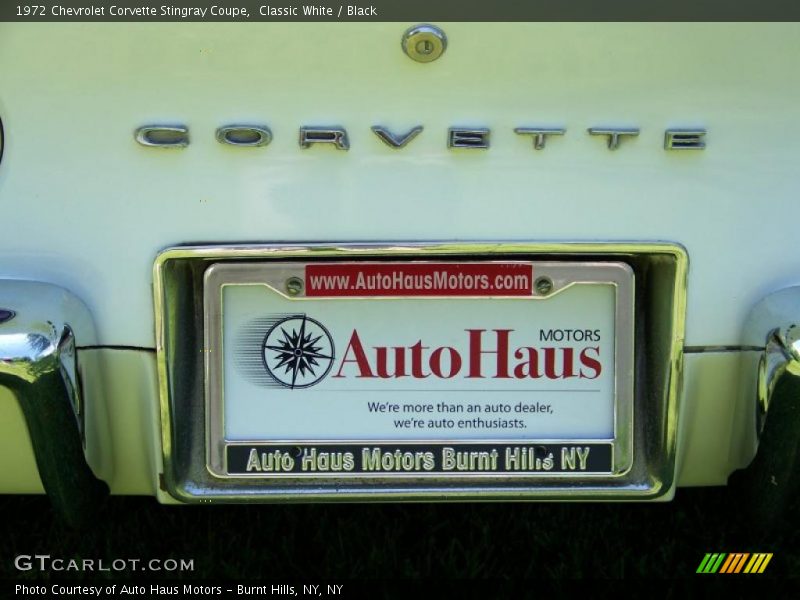 Classic White / Black 1972 Chevrolet Corvette Stingray Coupe