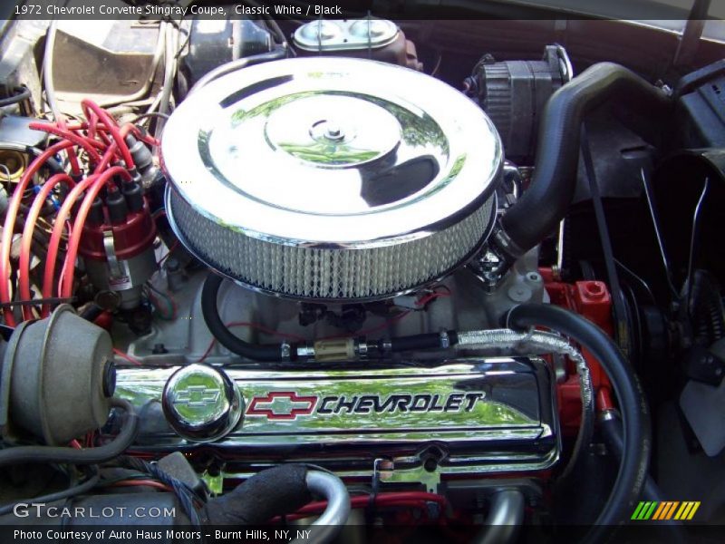 Classic White / Black 1972 Chevrolet Corvette Stingray Coupe