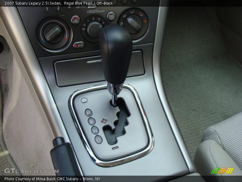 Regal Blue Pearl / Off-Black 2007 Subaru Legacy 2.5i Sedan