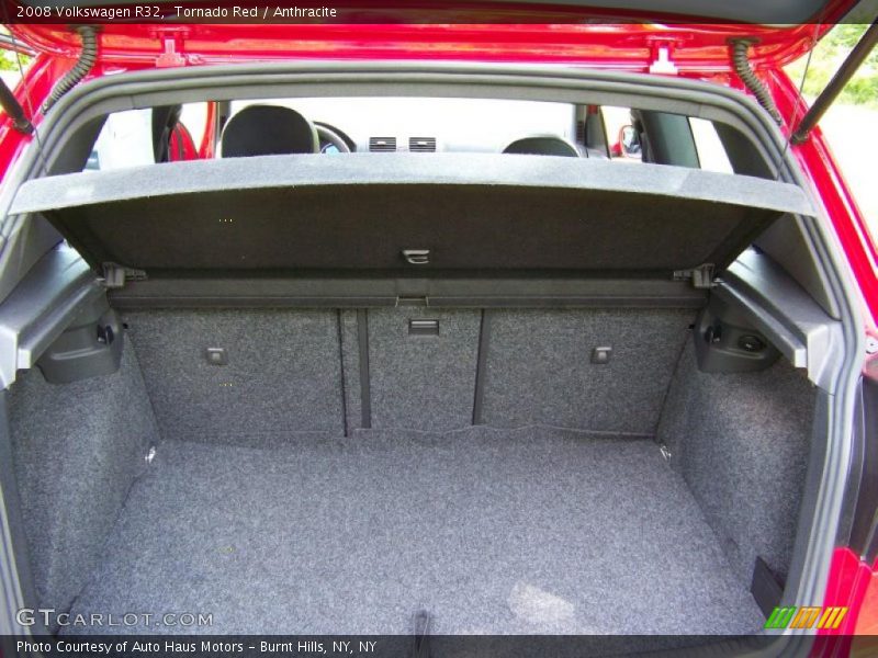 Tornado Red / Anthracite 2008 Volkswagen R32