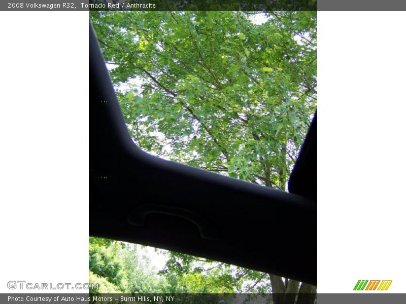 Tornado Red / Anthracite 2008 Volkswagen R32