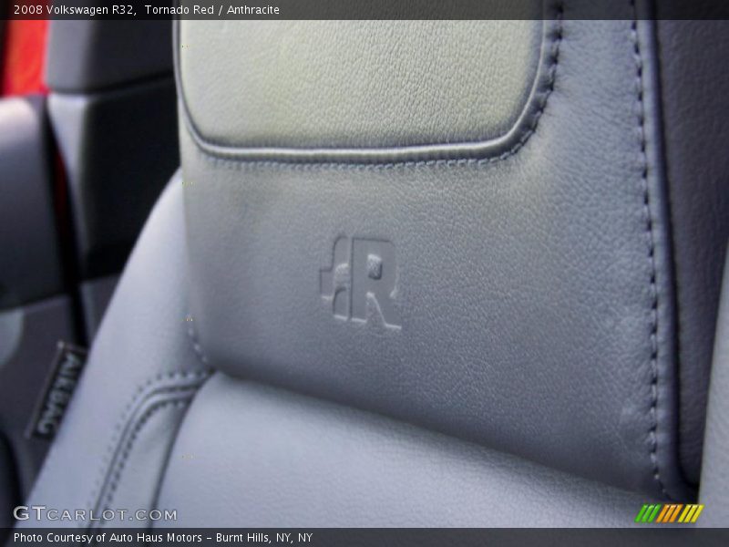 Tornado Red / Anthracite 2008 Volkswagen R32