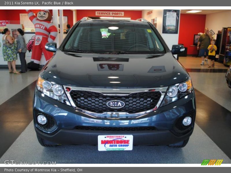 Pacific Blue / Black 2011 Kia Sorento LX