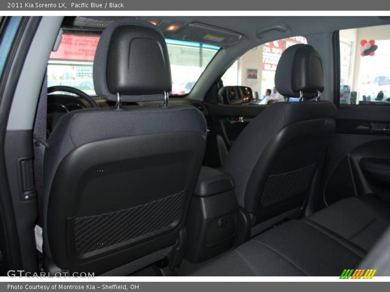 Pacific Blue / Black 2011 Kia Sorento LX