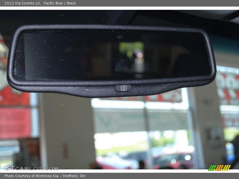 Pacific Blue / Black 2011 Kia Sorento LX