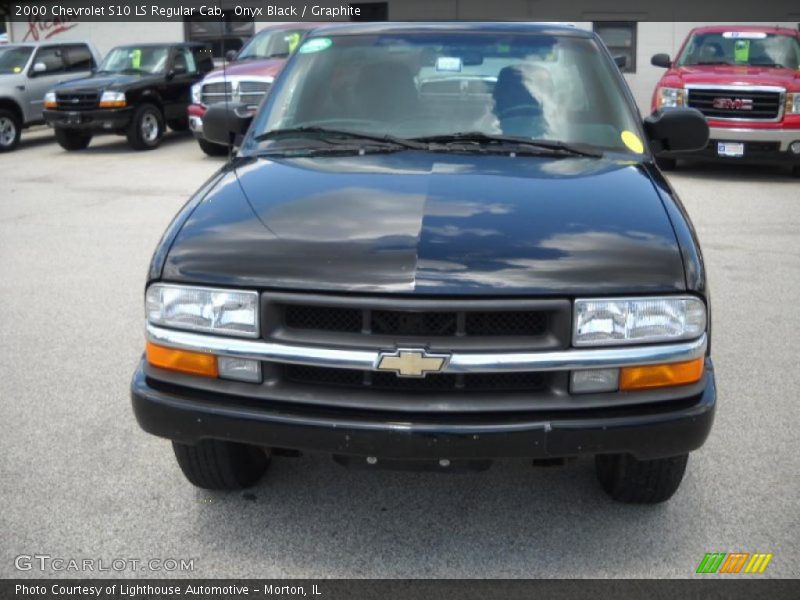 Onyx Black / Graphite 2000 Chevrolet S10 LS Regular Cab