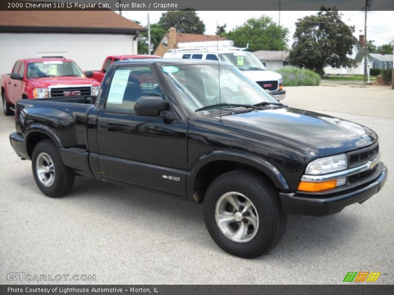 Onyx Black / Graphite 2000 Chevrolet S10 LS Regular Cab