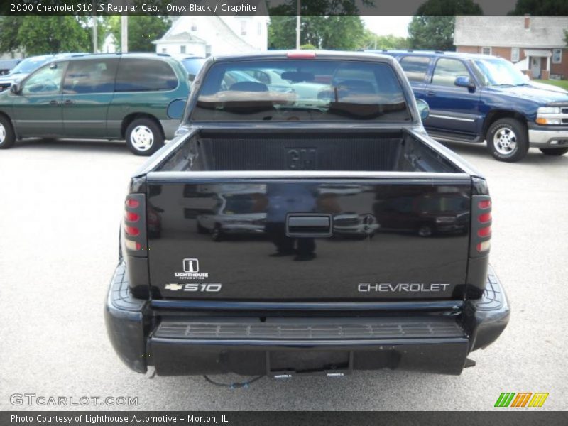 Onyx Black / Graphite 2000 Chevrolet S10 LS Regular Cab