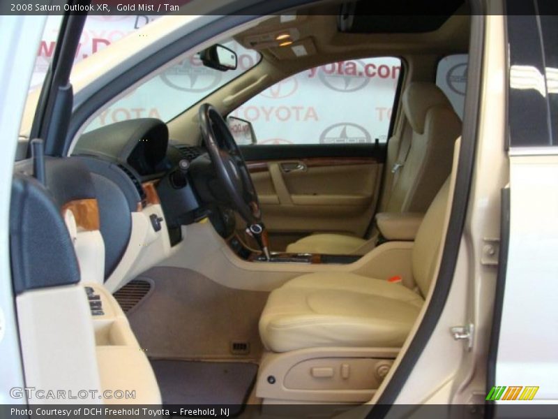 Gold Mist / Tan 2008 Saturn Outlook XR