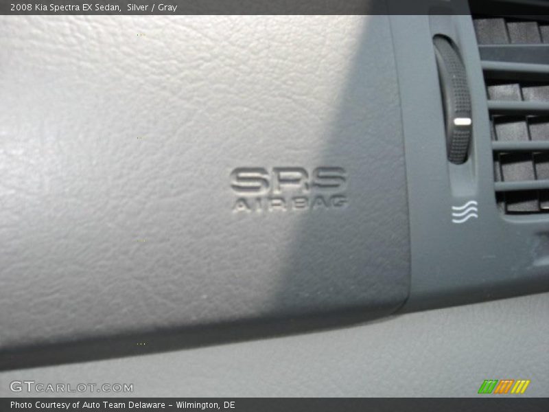 Silver / Gray 2008 Kia Spectra EX Sedan