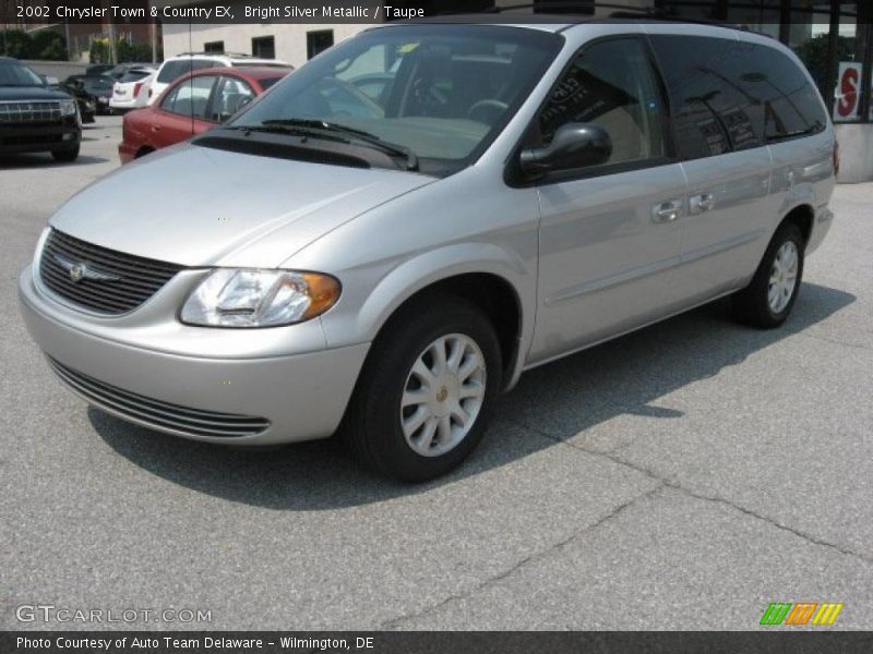 Bright Silver Metallic / Taupe 2002 Chrysler Town & Country EX