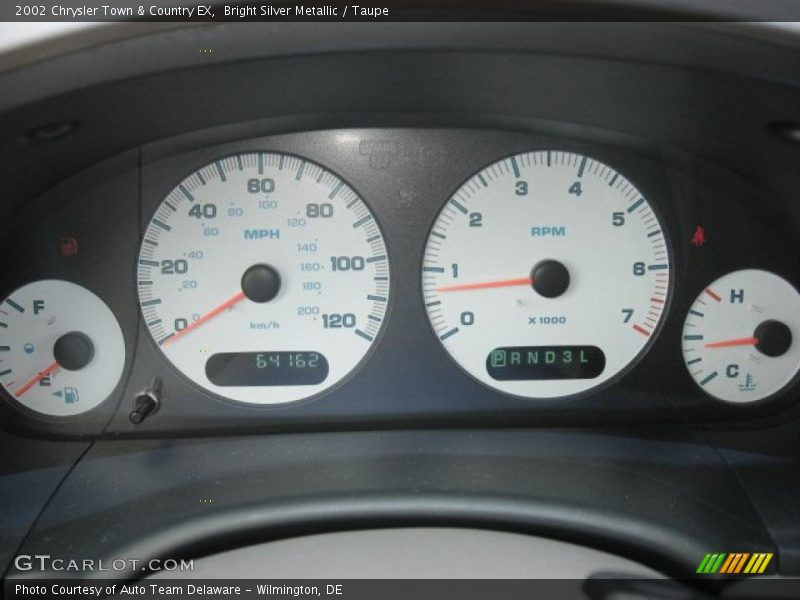 Bright Silver Metallic / Taupe 2002 Chrysler Town & Country EX