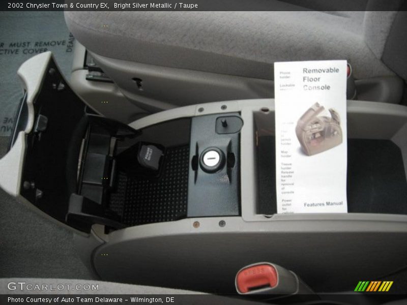 Bright Silver Metallic / Taupe 2002 Chrysler Town & Country EX