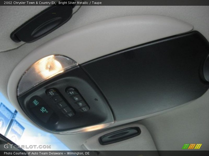 Bright Silver Metallic / Taupe 2002 Chrysler Town & Country EX