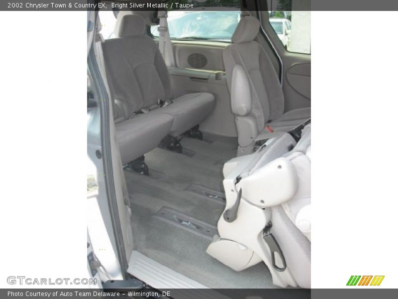 Bright Silver Metallic / Taupe 2002 Chrysler Town & Country EX