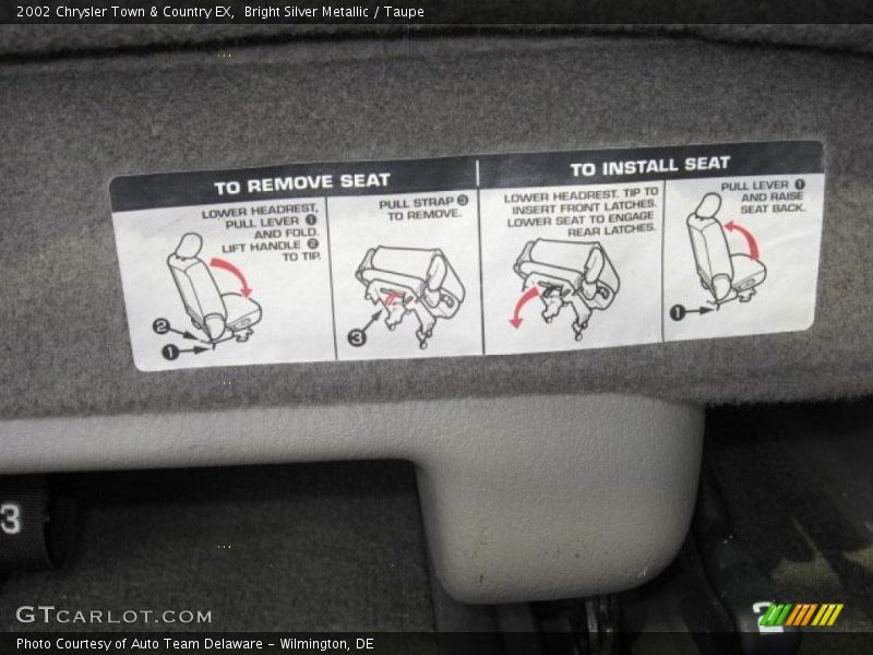 Bright Silver Metallic / Taupe 2002 Chrysler Town & Country EX