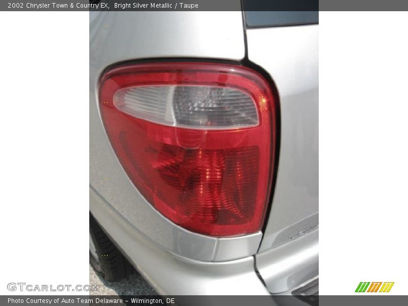 Bright Silver Metallic / Taupe 2002 Chrysler Town & Country EX