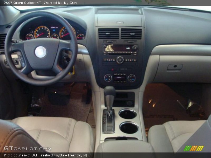 Charcoal Black / Gray 2007 Saturn Outlook XE
